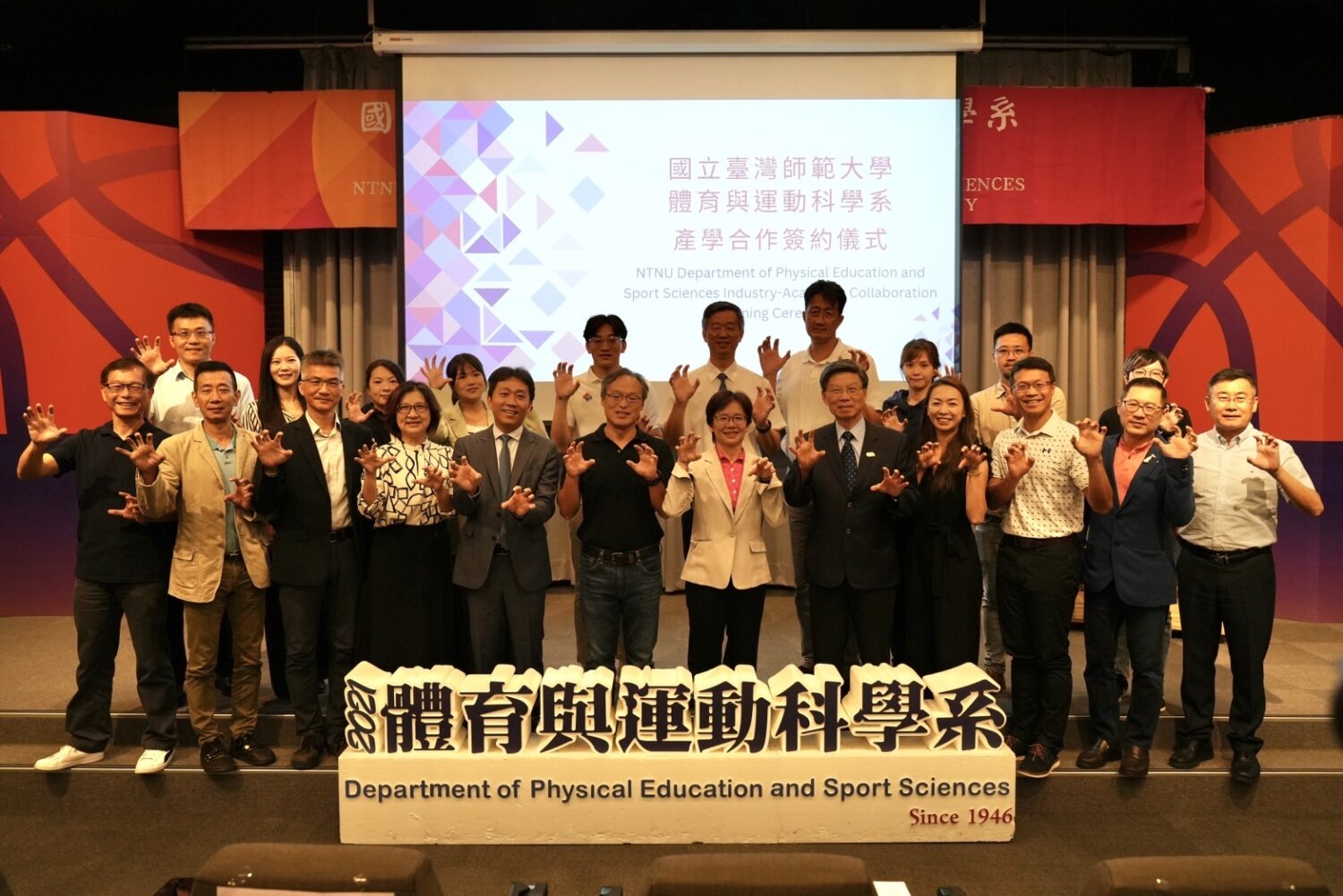 汐游寶寶＿前進校園