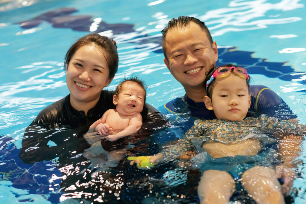 汐游寶寶_親子游泳