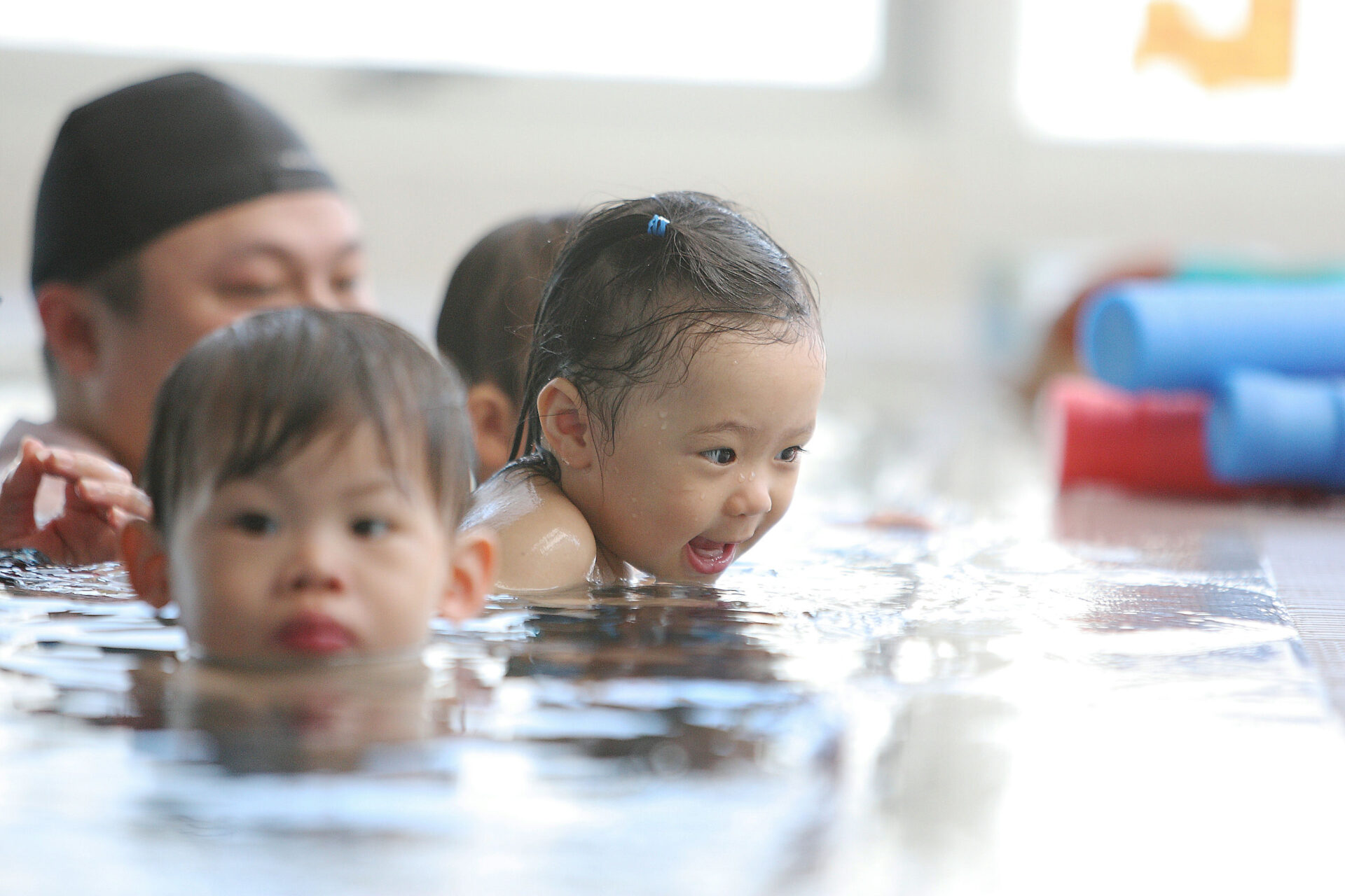 汐游寶寶_親子游泳