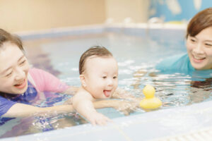 汐游寶寶_親子游泳